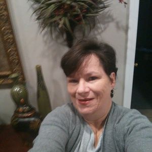 Meet your Posher, Christy